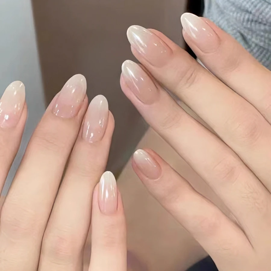 【冷清感白月光】乳白渐变纯手工穿戴甲高级感2023秋冬新款可拆卸甲