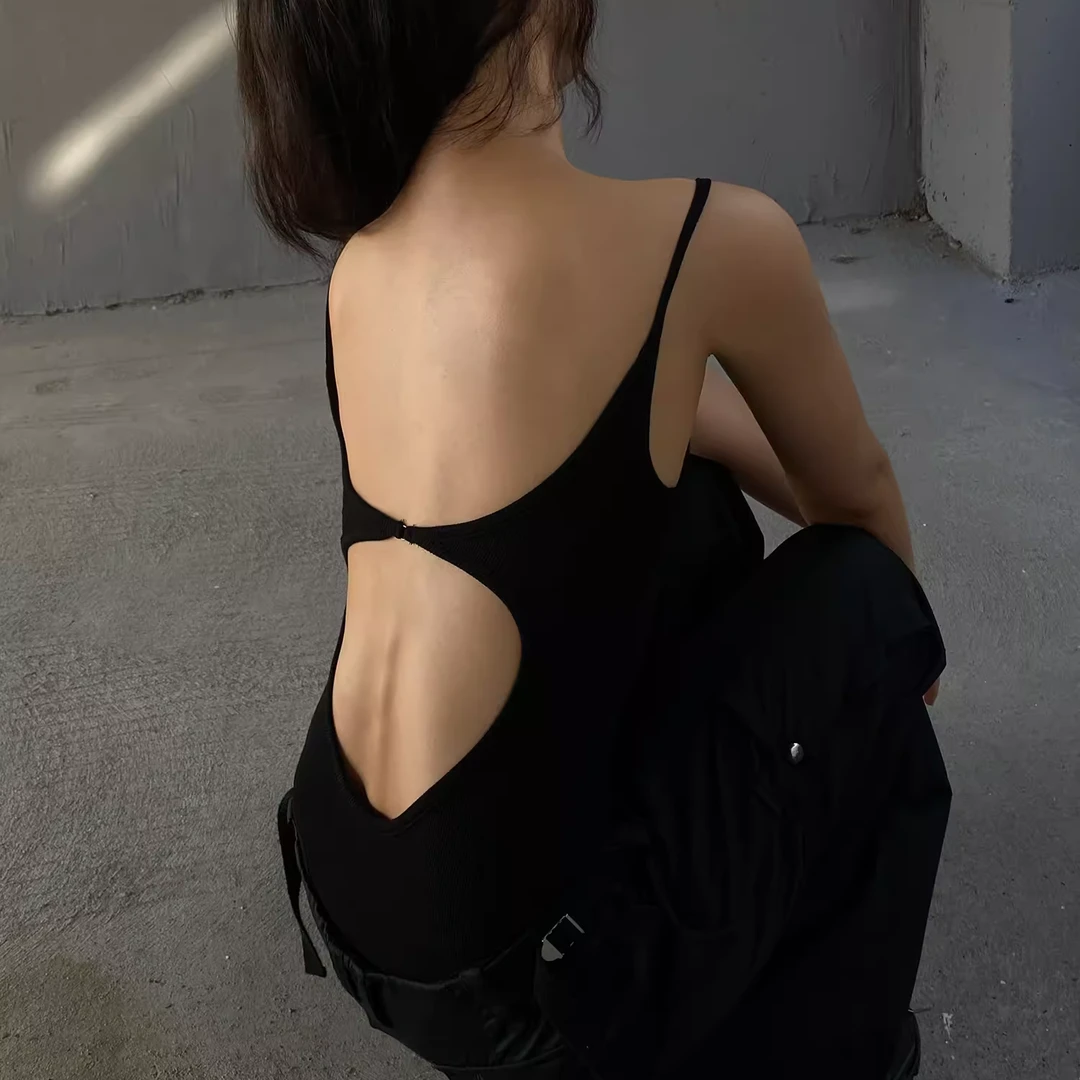 吊带背心女内搭设计感性感露背连体上衣2024夏季新款欧美打底衫潮