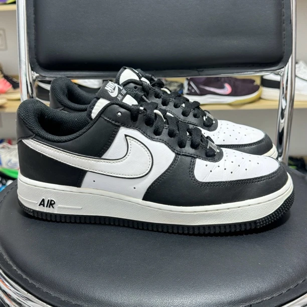 41码 Nike Air Force 1 空军一号 板鞋 黑白熊猫 公价849 二手