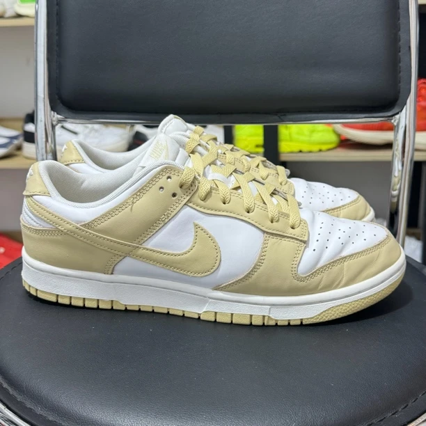 43码 Nike Dunk 运动 轻便 板鞋 米色/白色 公价849 二手