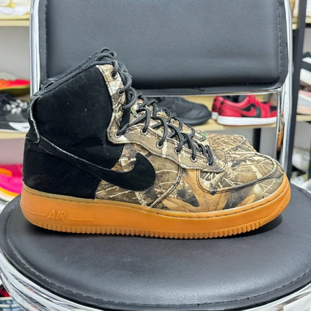 42.5码 Nike Air Force 1 空军一号 板鞋 迷彩 公价1999 二手瑕疵