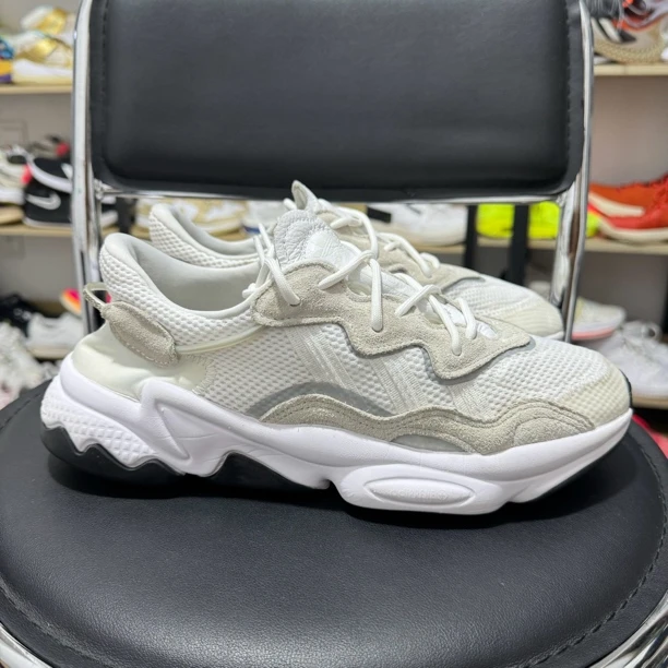 41码 adidas Originals Ozweego 老爹鞋 白灰黑 公价699 二手