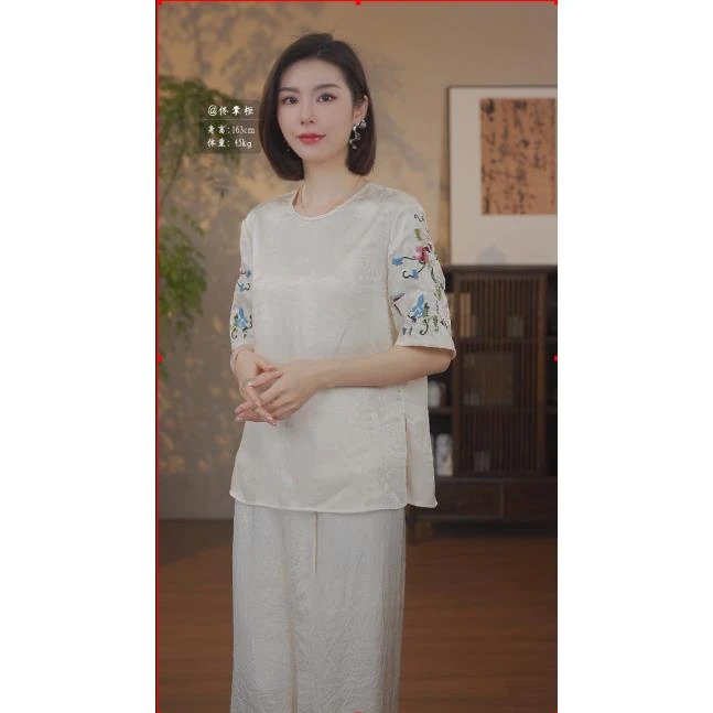 GONG QUE【镜花瑶】 白色女士宽松圆领T恤 241225