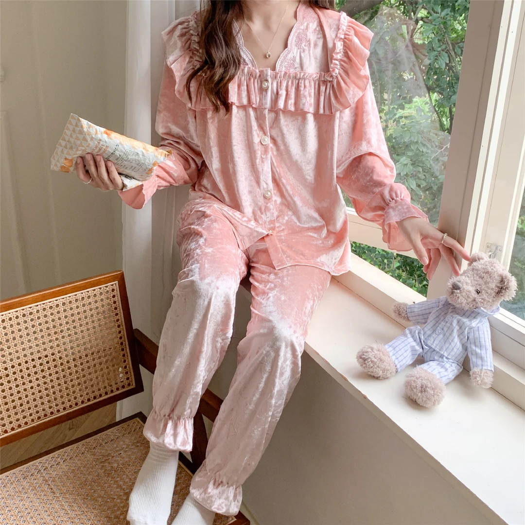 秋冬季新款高级感金丝绒睡衣女长袖甜美网红软萌公主风家居服套装
