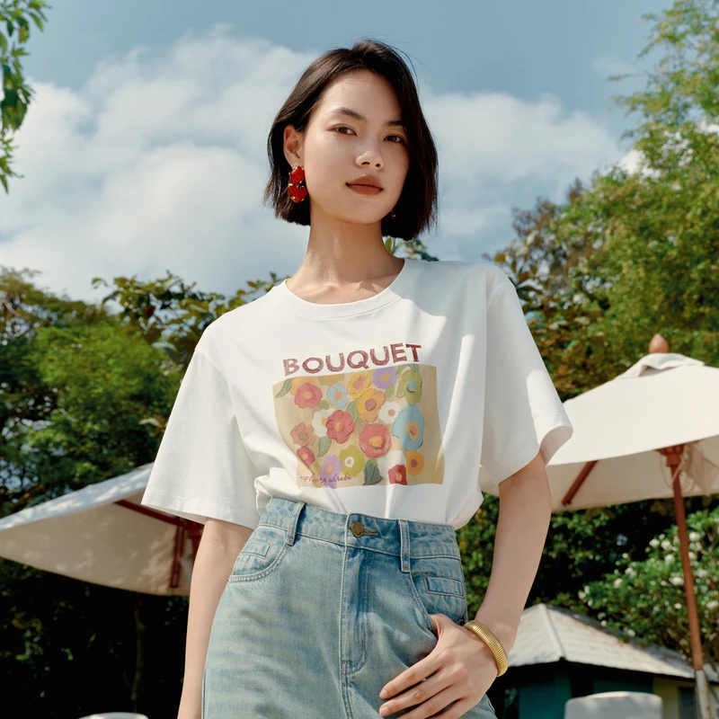 【衣衣专属】伊芙丽春日手绘花朵插画字母T恤短袖上衣1F4900521