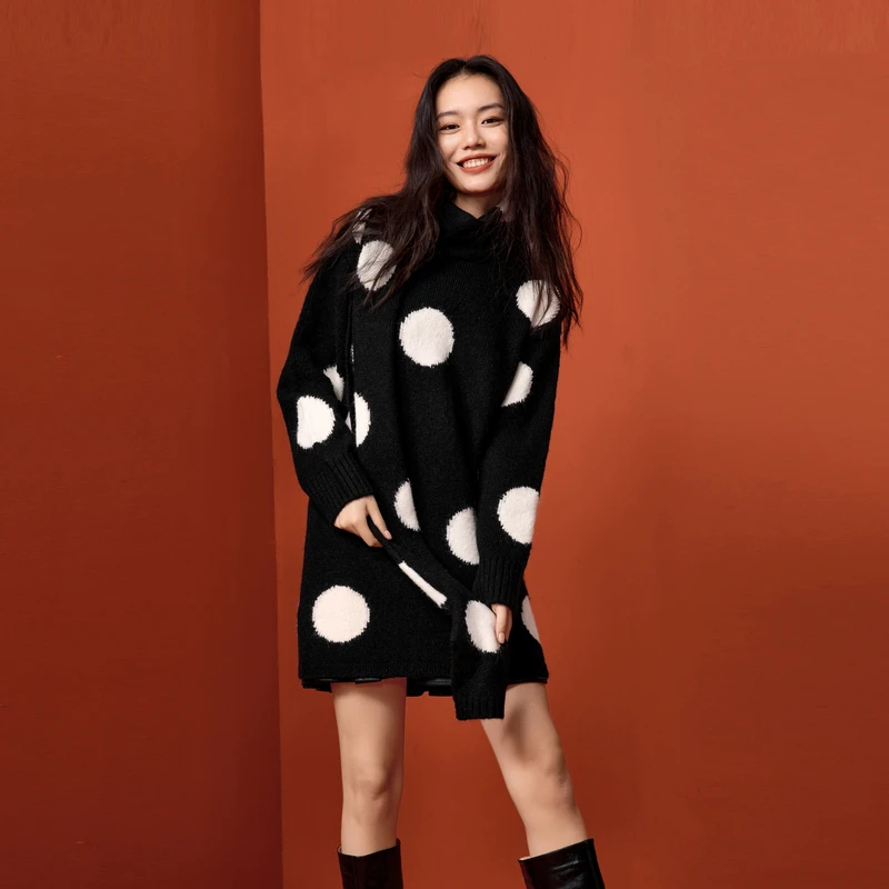 伊芙丽休闲设计感宽松波点绵羊毛针织连衣裙新年战袍裙1F1992221