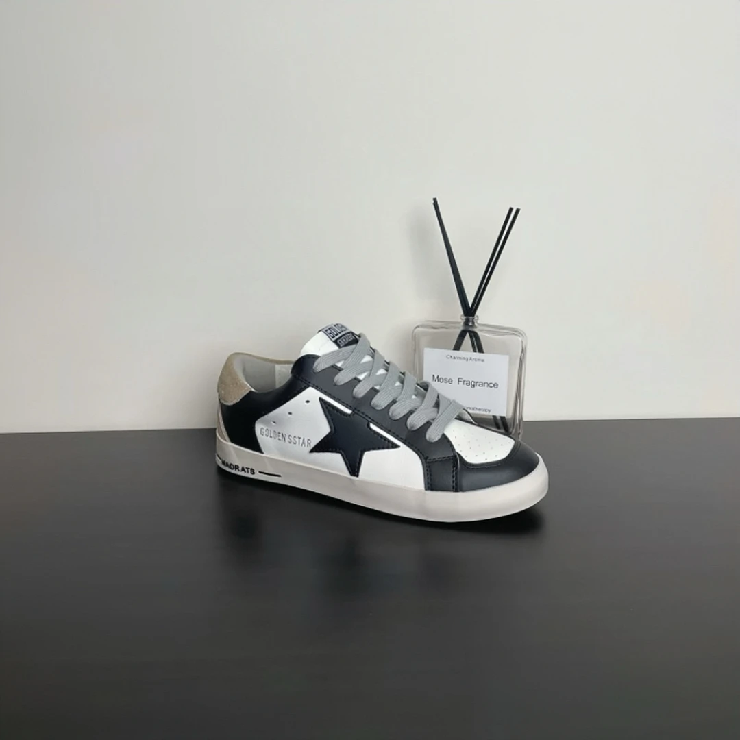 2024秋季时尚小众鞋百搭舒适潮流星星小脏鞋柔软黑色星星女鞋子