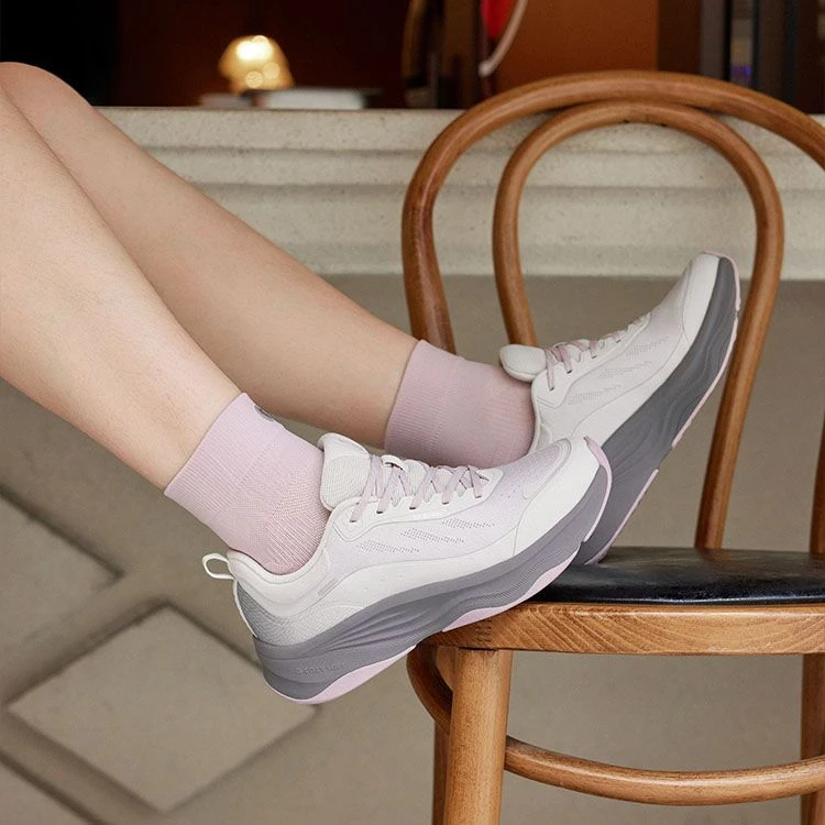 乔丹跑步鞋女2025秋季轻便缓震聚软综训运动鞋女鞋QDE182251818