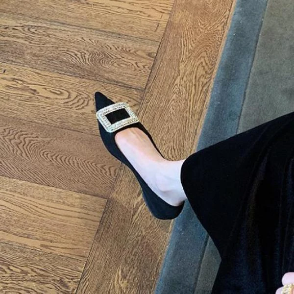 水钻单鞋女2025年春秋新款闪闪钻扣气质尖头浅口软底不累脚平底鞋