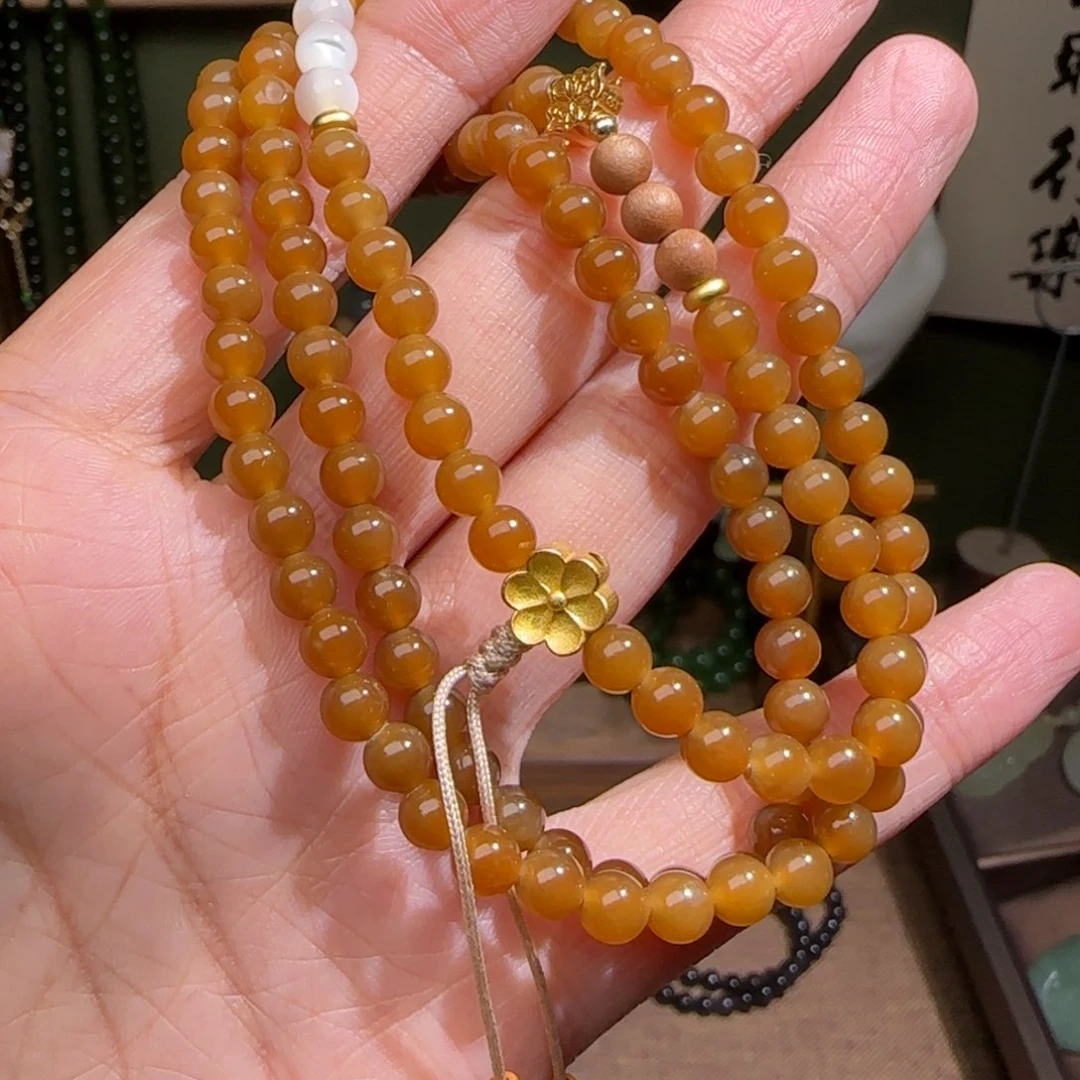 和田玉颈饰未镶嵌
