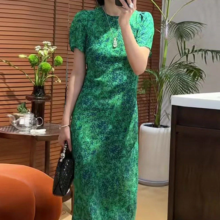 绿色短袖连衣裙夏季新款高级感时尚印花复古洋气显瘦气质长裙优雅