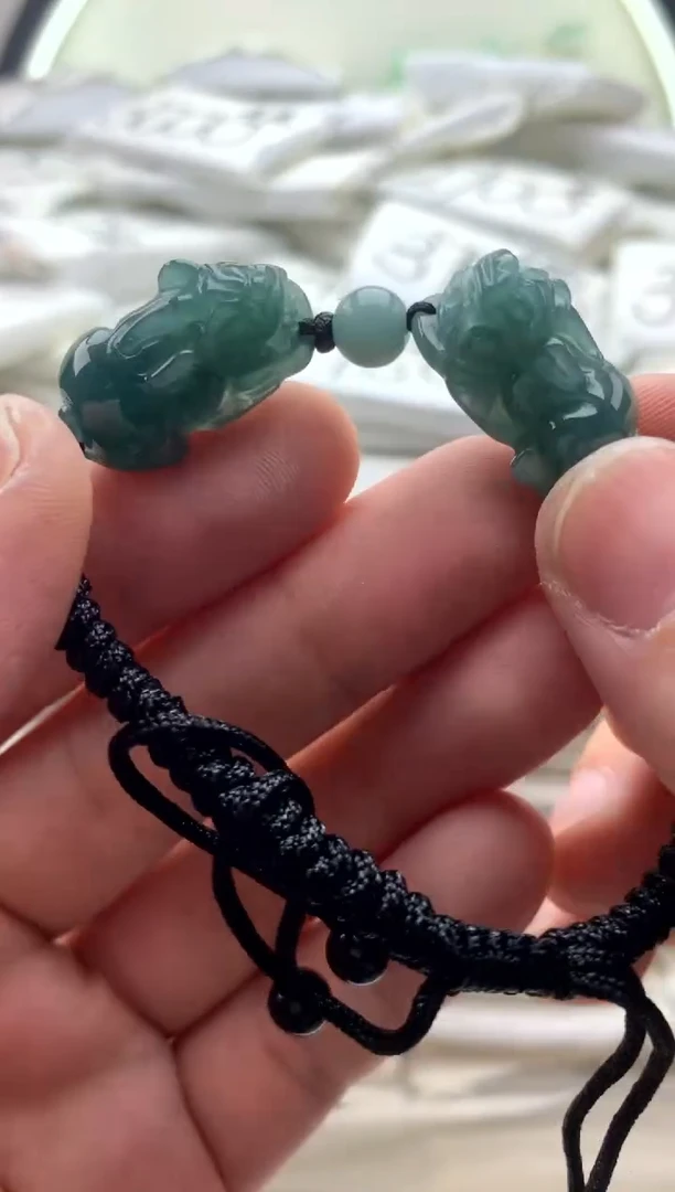 【闪购商品】翡翠颈饰未镶嵌貔貅手绳【品质一般介意慎拍】