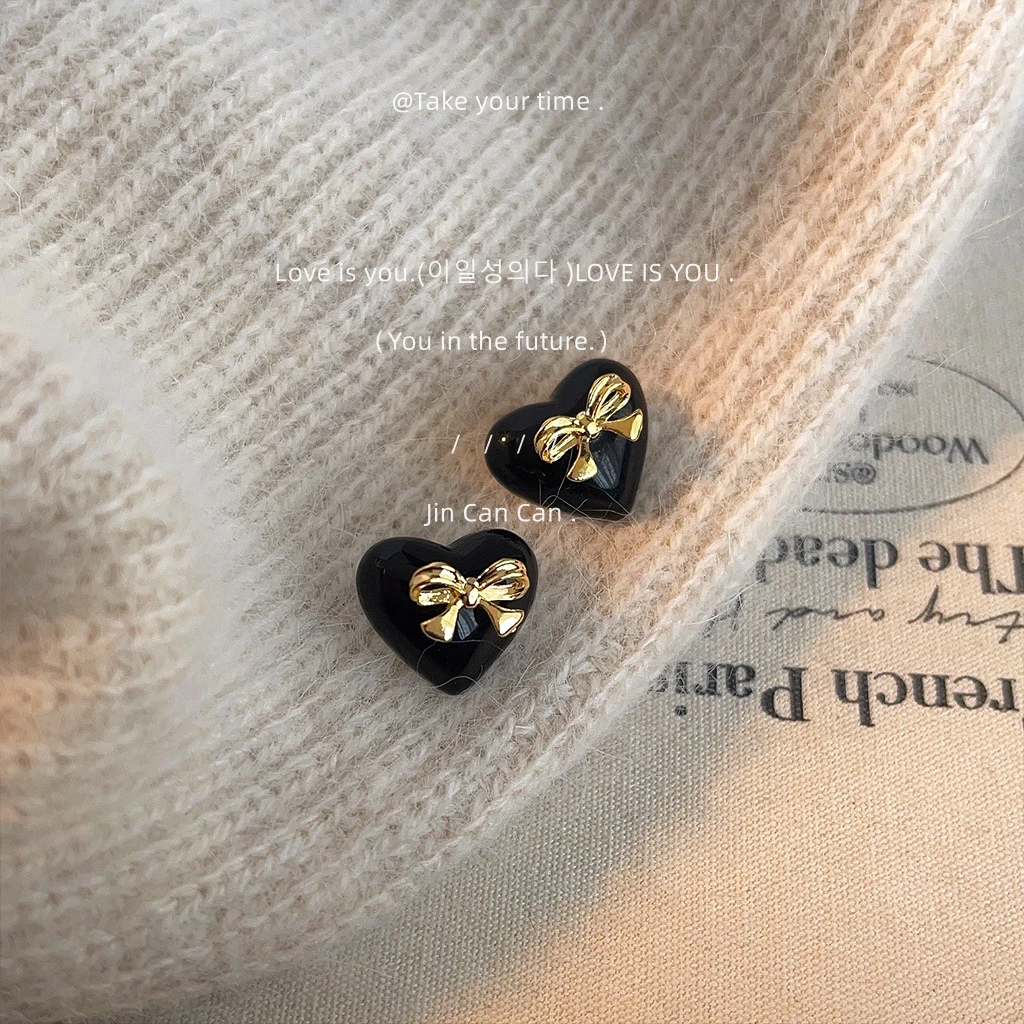 非金属亚克力耳饰 甜酷风心形蝴蝶结耳钉个性创意设计感耳饰8523
