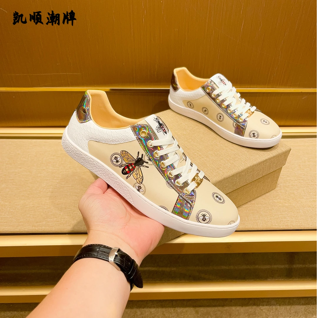 轻奢板鞋夏季男士小蜜蜂印花男鞋韩版休闲鞋低帮潮鞋小白鞋百搭
