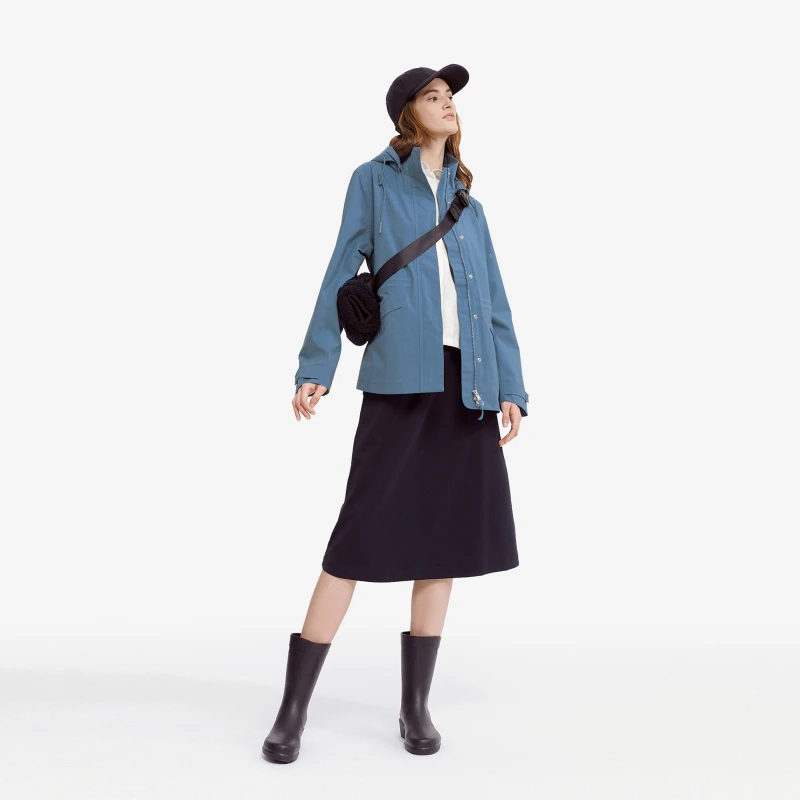 AIGLE艾高新品GORE-TEX防风防雨透汽收腰冲锋衣女BE17