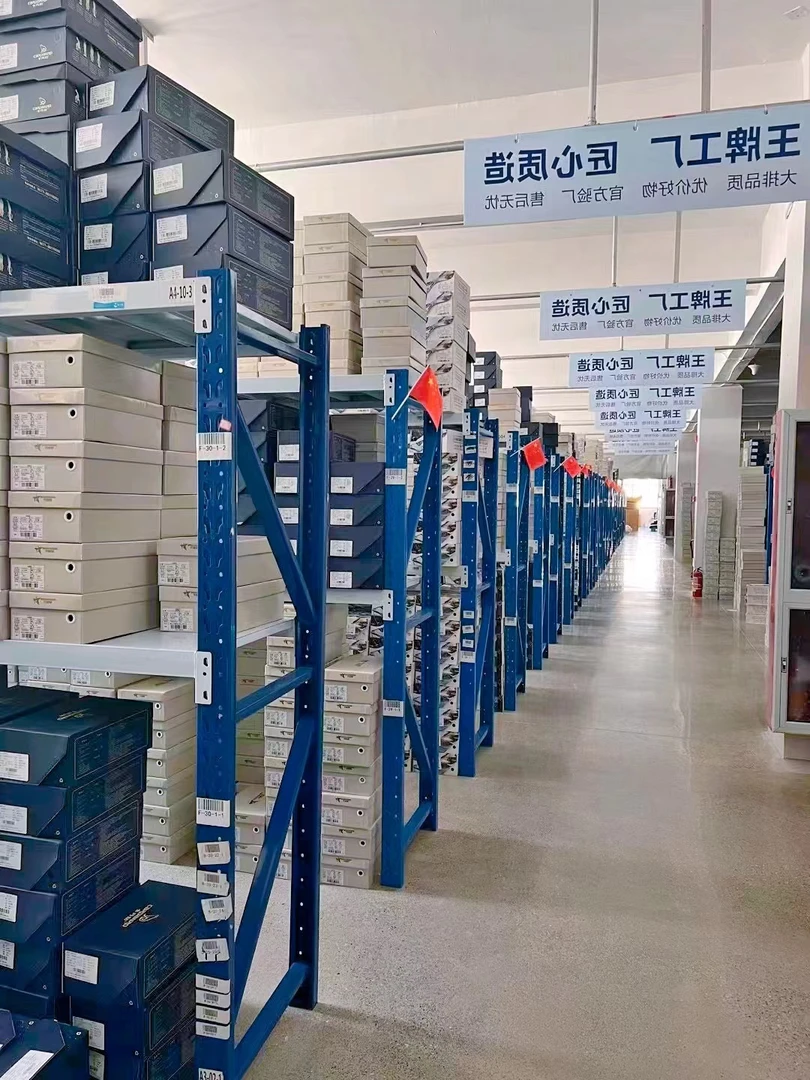 福利新款男鞋随机一双