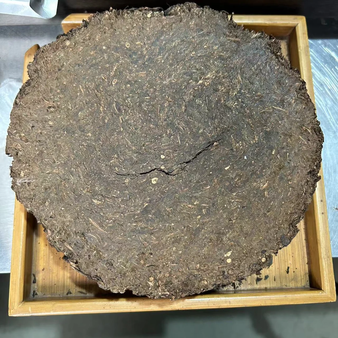 一盏雲安化黑茶古法大叶千两饼