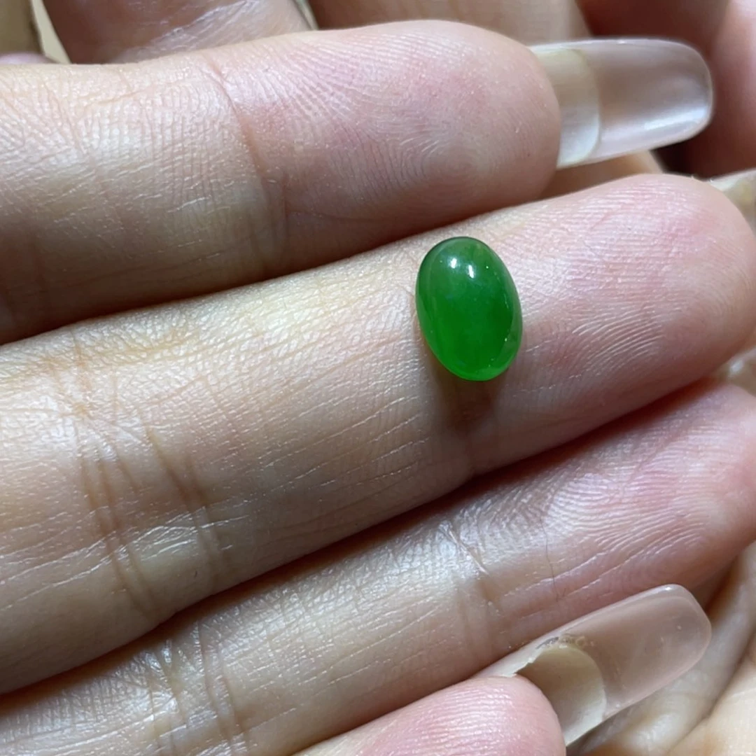 定制翡翠未镶嵌蛋面