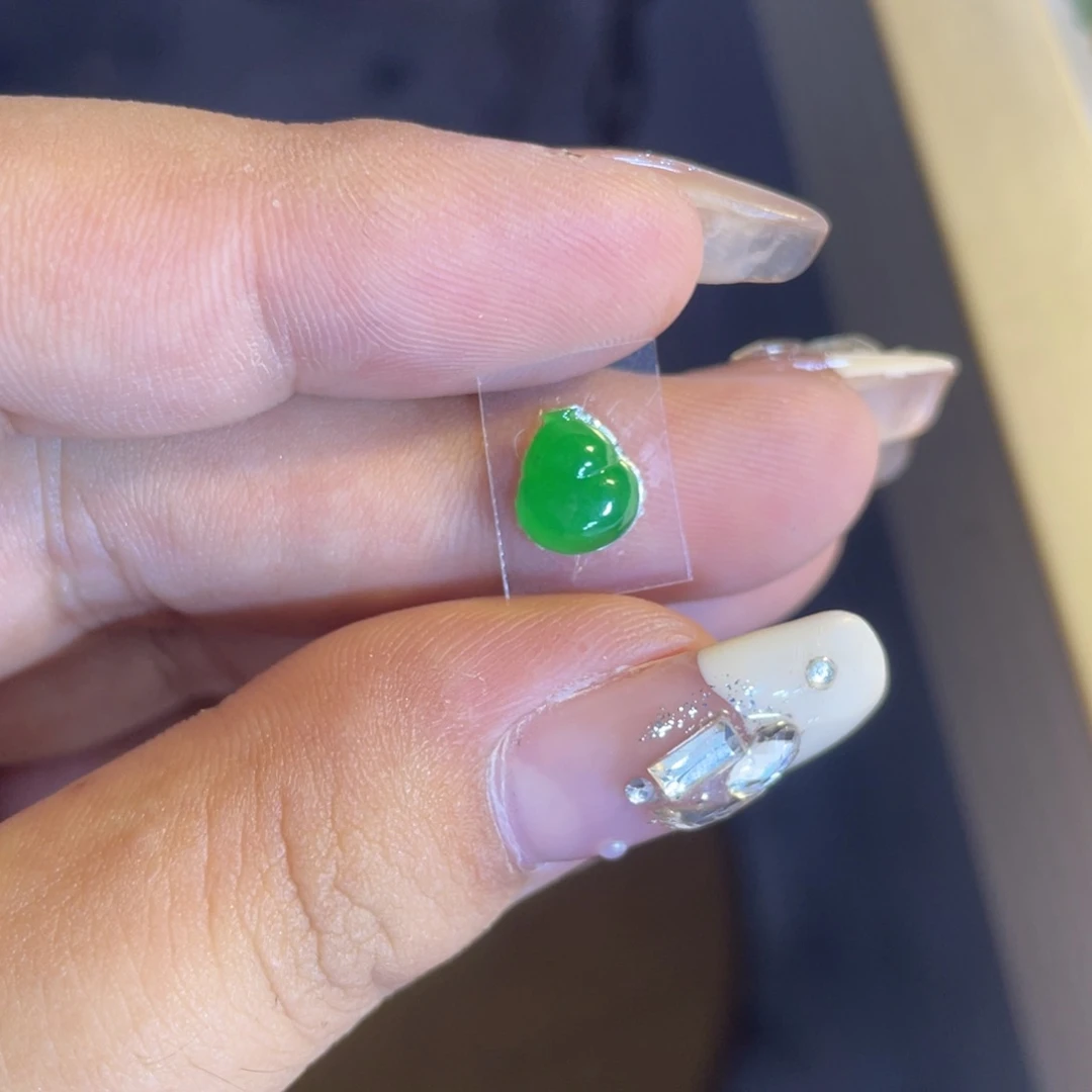 定制翡翠未镶嵌葫芦