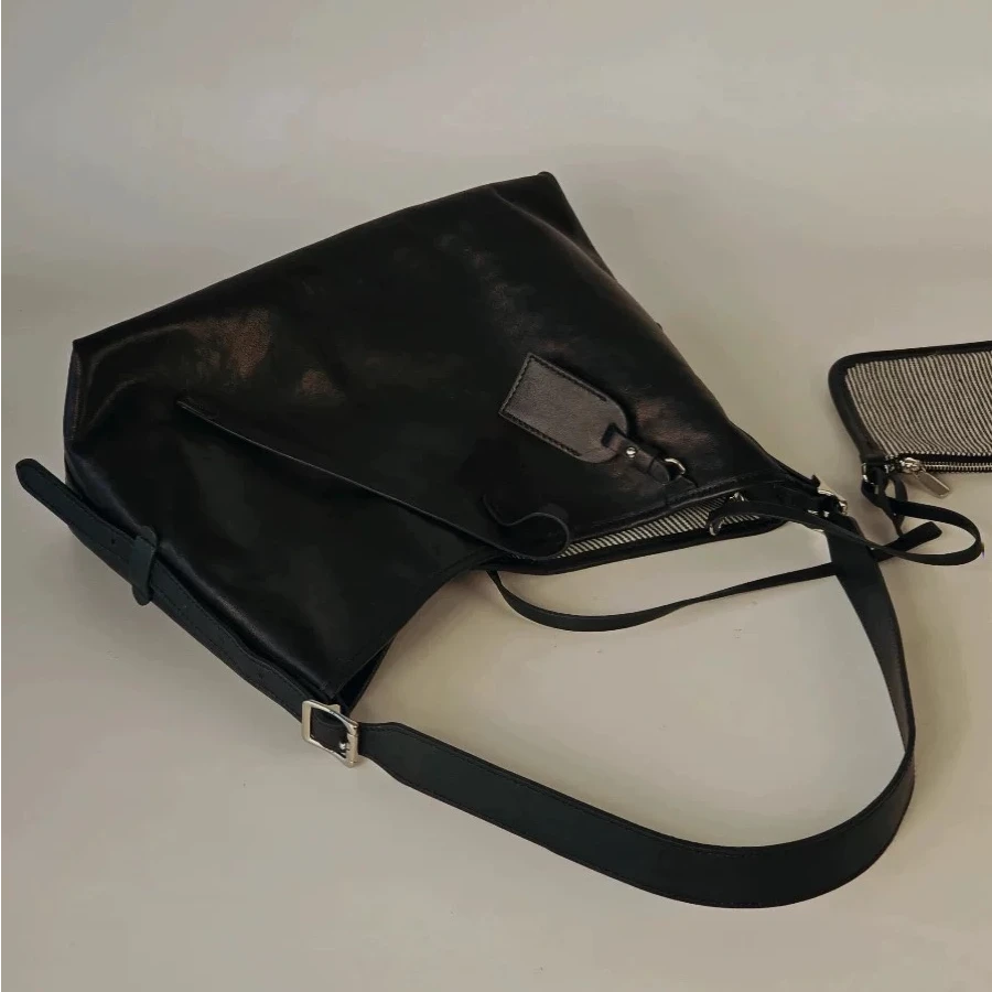 复古通勤女士单肩斜挎包2025新款高级质感小众托特包大容量包包女