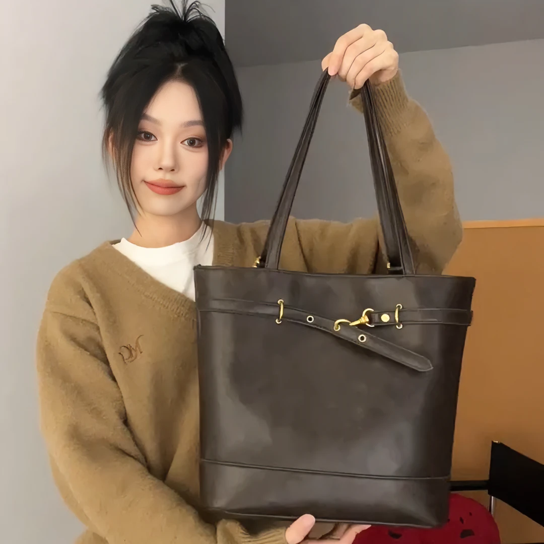 复古双肩背包2025秋冬新款潮时尚韩国小众托特包百搭大容量单肩包