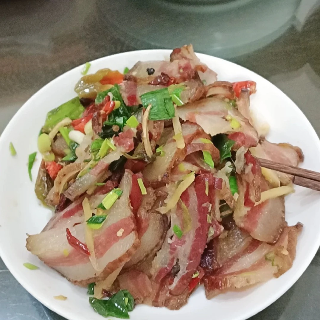 很好吃的农村腊肉.不咸的农村腊肉.土猪腊肉