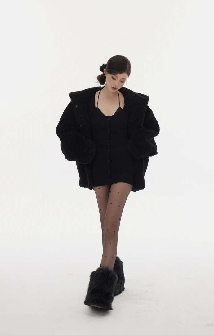 人造皮草 【不冷BULENG】黑色连帽环保皮草女冬季加厚一体毛毛外套