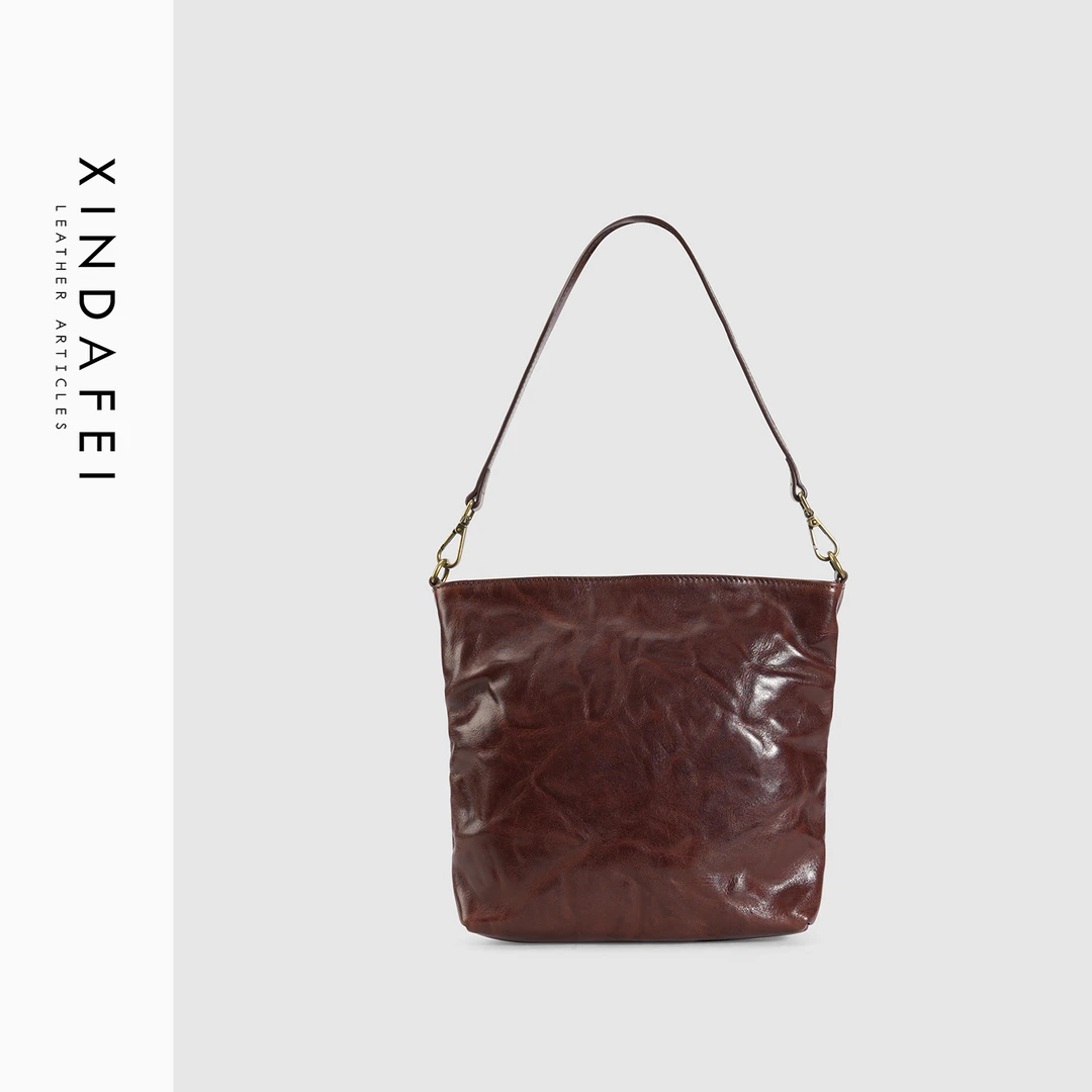 时尚轻奢8A056咖啡色经典单肩斜挎女包