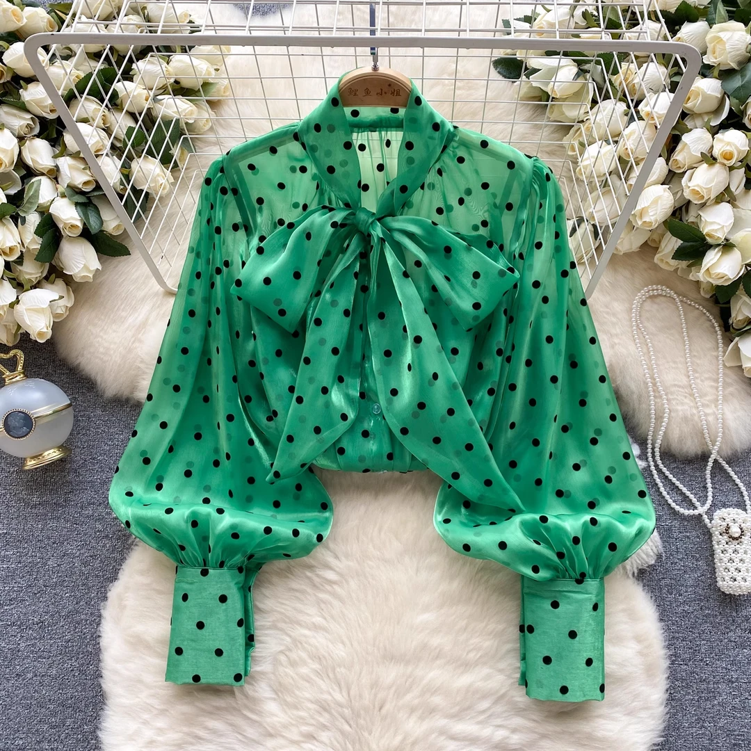 轻奢女装法式高级感圆点衬衫女秋装泡泡袖蝴蝶结气质上衣玫红上衣