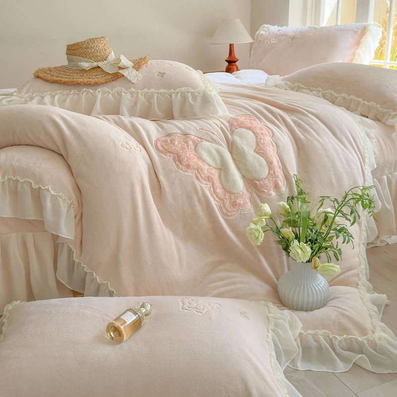 法式冬季少女心牛奶绒四件套公主风蝴蝶贴布绣加厚被套床单床裙款