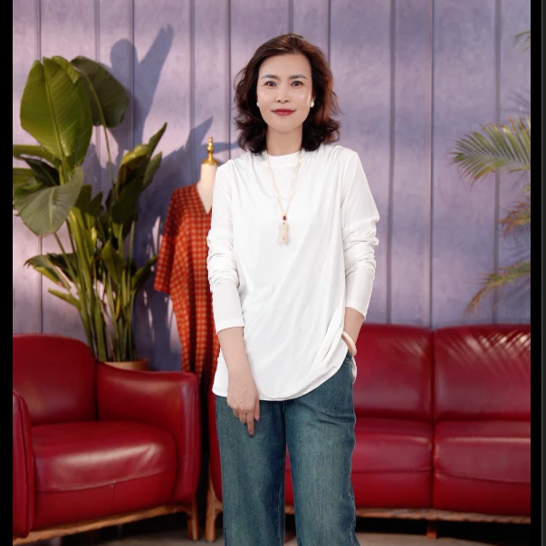 2024秋冬新款时尚百搭休闲上衣S28YS157613