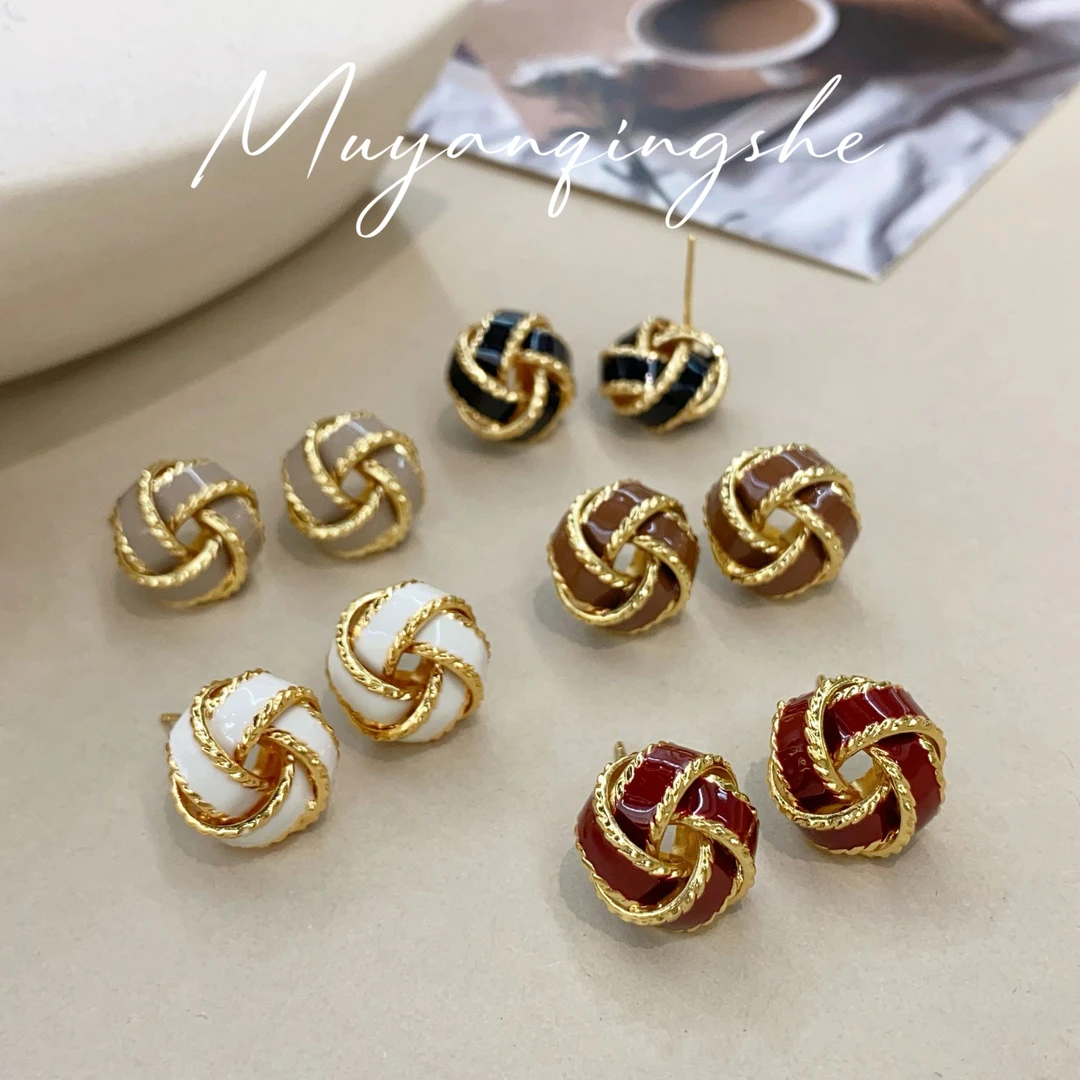 铜合金耳饰 法式小众小香风优雅滴油麻花纽扣耳钉气质秋冬耳环ins