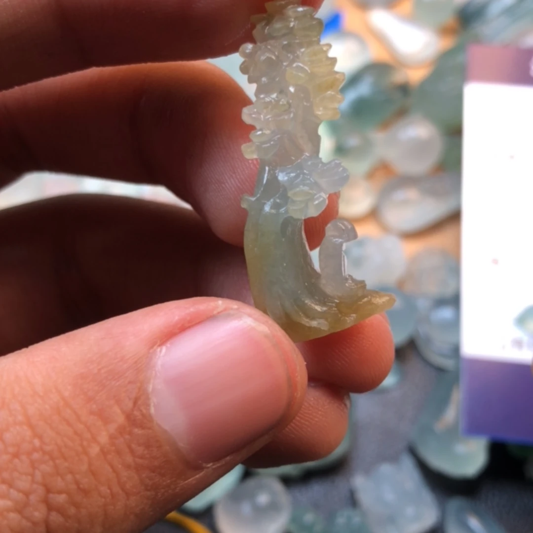 【闪购商品】定制翡翠挂件未镶嵌