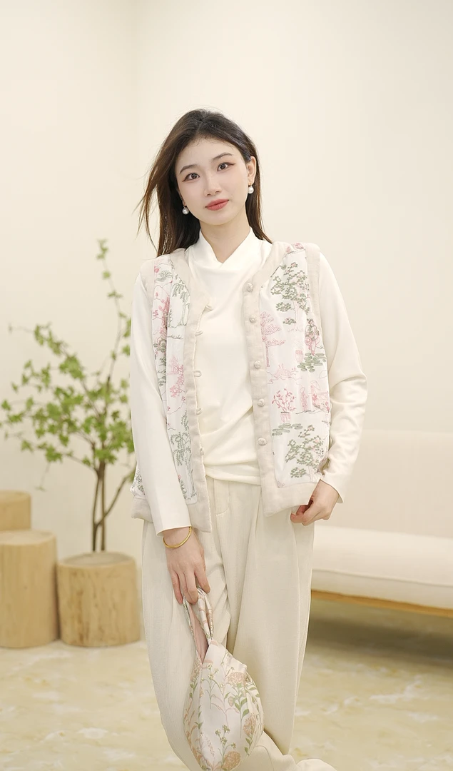 2024年 新中式加棉马甲女传统手工盘扣唐装中式复古马甲