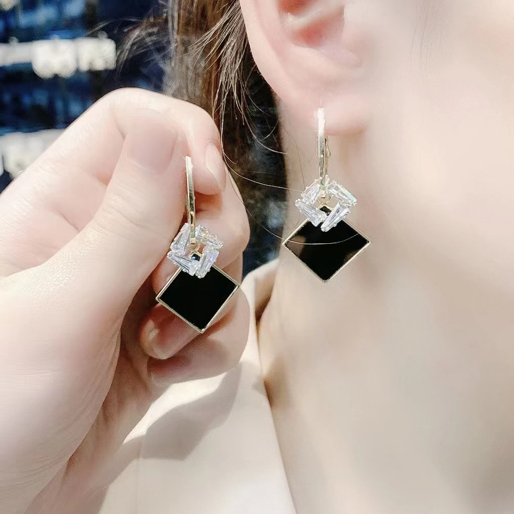 铜合金耳饰 韩版冷淡风菱形黑色复古耳环潮网红大气耳饰N1020