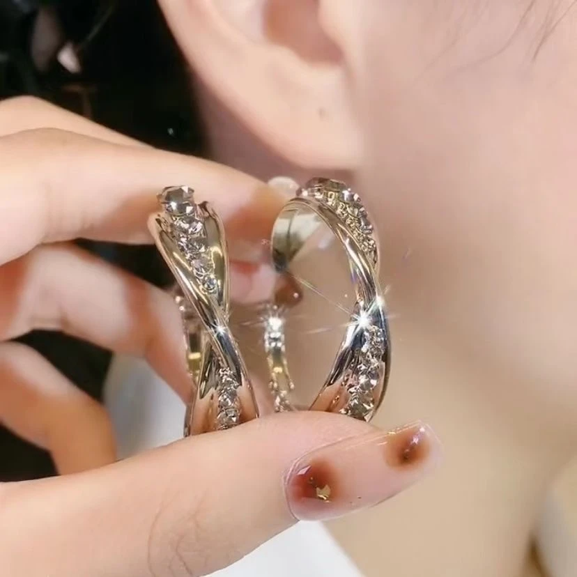 铜合金耳饰 复古高级感圆圈夸张耳环设计师潮流气质百搭耳饰N1429