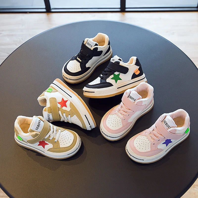 男女童运动鞋休闲鞋2023新款加绒星星板鞋防臭软底校园百搭韩版潮