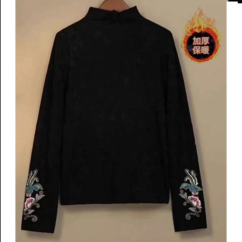 冬季新款 加绒加厚重工刺绣满 面提花打底衫
