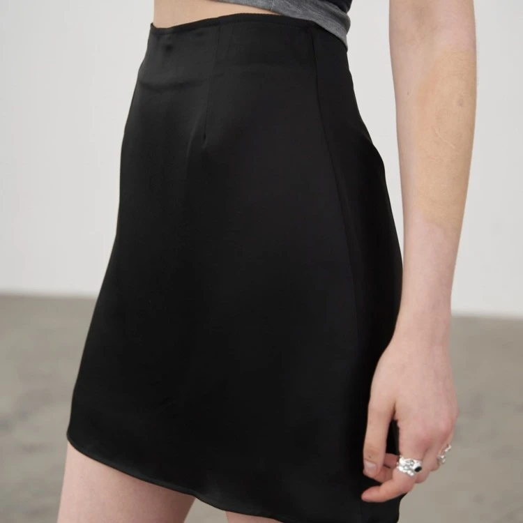 Heemmi/赫觅设计师品牌新款 醋酸迷你A字短裙 高级光泽感半裙