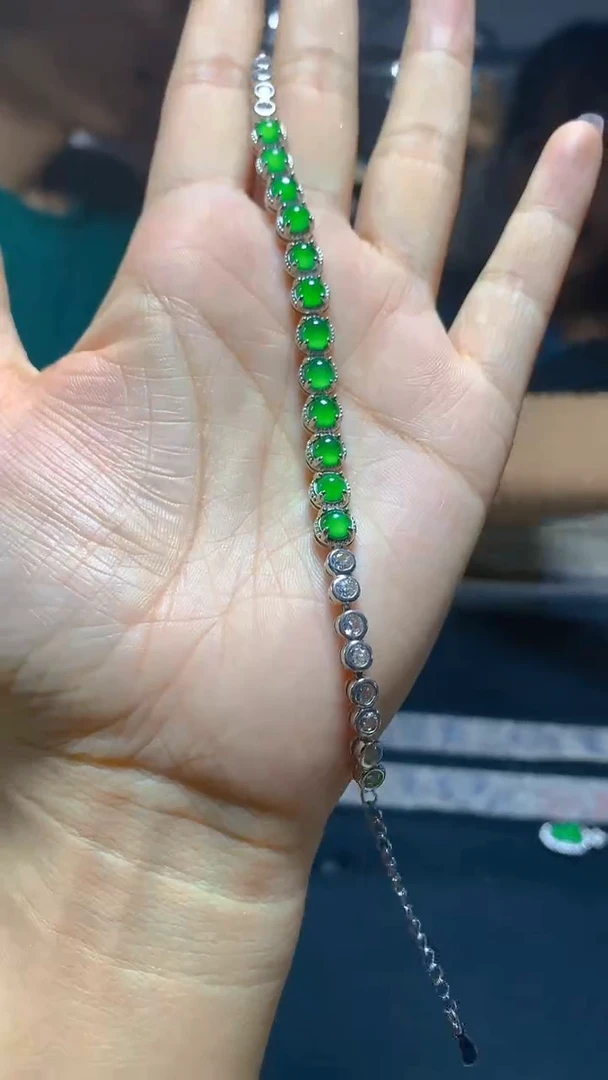 【闪购商品】翡翠手链未镶嵌1068028590