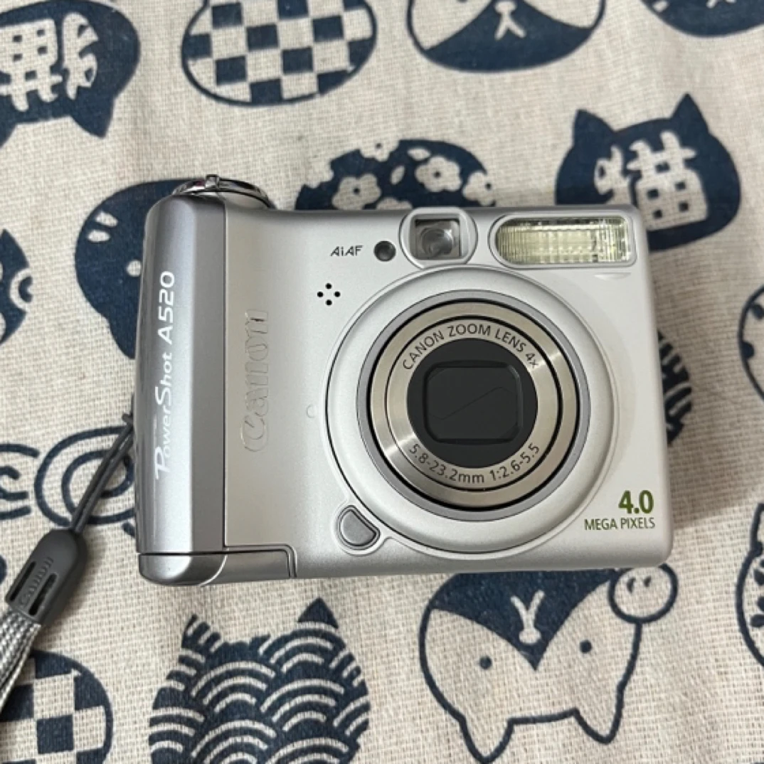 9新 Canon/佳能 佳能a520 400万像素 复古冷白皮 自备五号电池