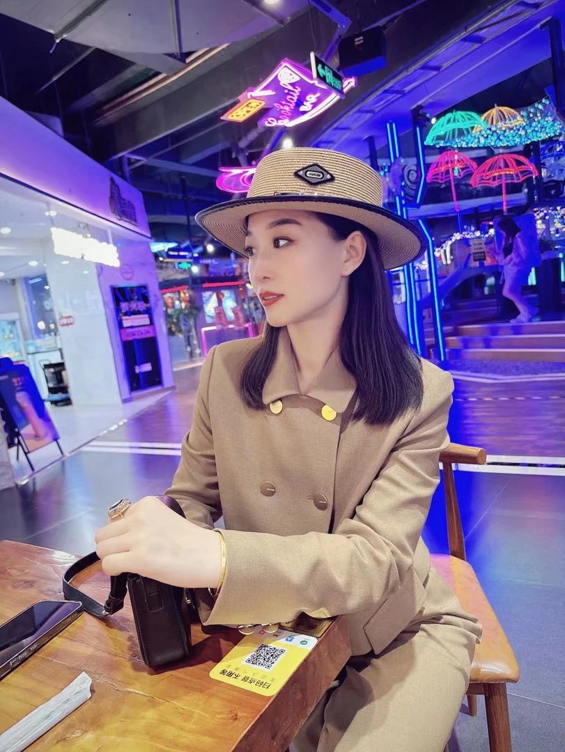 易缔媤上衣D43459A9021