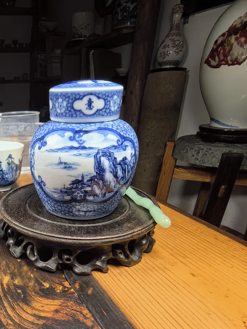 景德镇精工亭台楼阁开窗茶叶罐