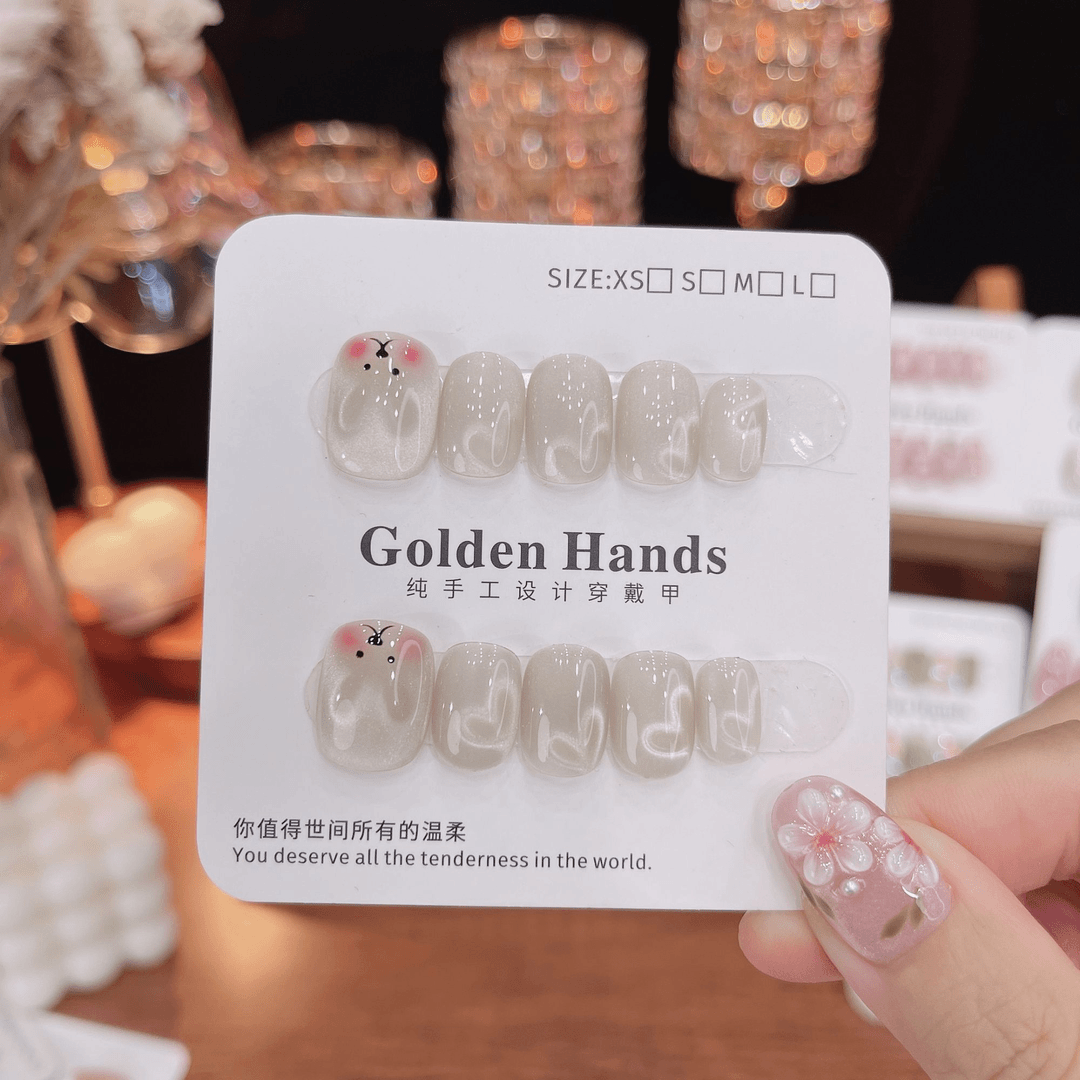 【心动小兔】纯手工穿戴甲 轻奢猫眼心动小兔美甲Z
