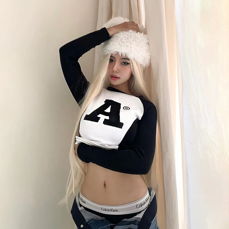 怪诞女孩 美式做旧字母印花撞色长袖t恤小众百搭圆领收腰辣妹上衣