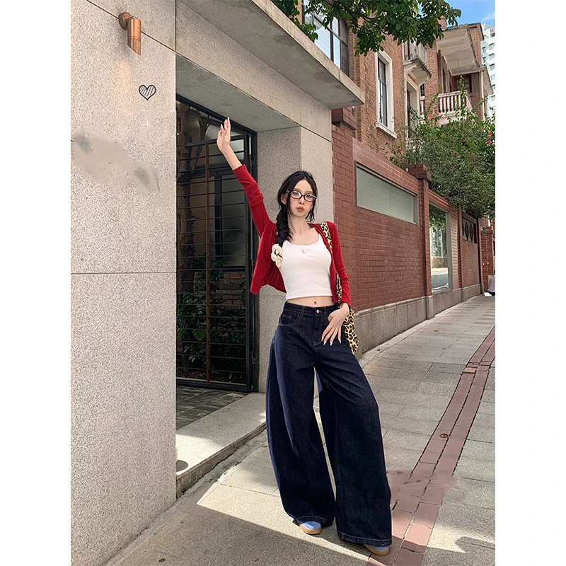 时尚穿搭女秋季排扣长袖短款镂空显瘦百搭小众针织外衫直筒阔腿裤