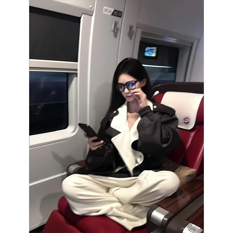 2024新款女士秋季法式气质小众设计感休闲宽松短外套高腰阔腿裤