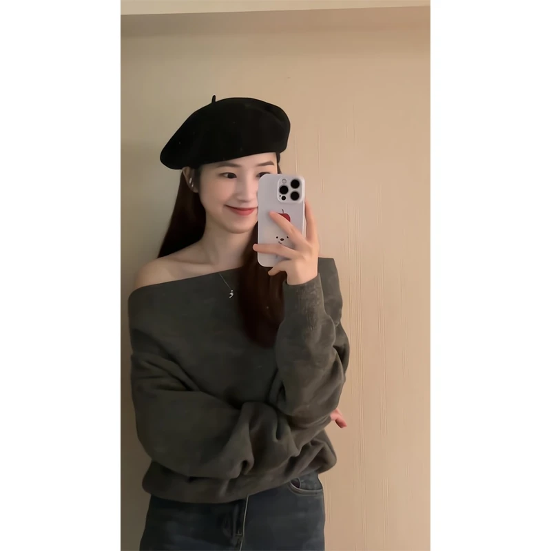 一字肩长袖毛衣针织衫灰色短款露肩上衣大喇叭牛仔裤垂感拖地长裤