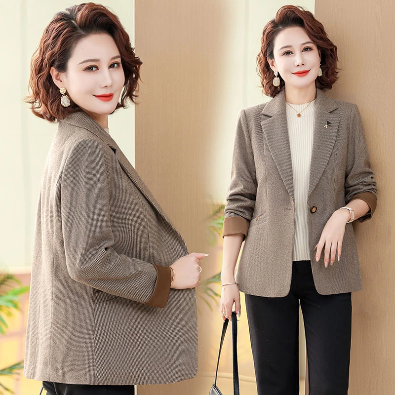 母亲节上衣服装中年妈妈装小西装外套春装洋气高贵中老年女装春秋