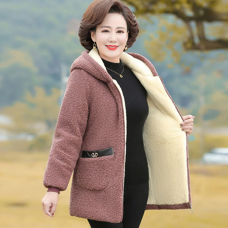 妈妈装冬装外套60岁70高档羊羔绒母亲洋气衣服中老年人女装颗粒绒